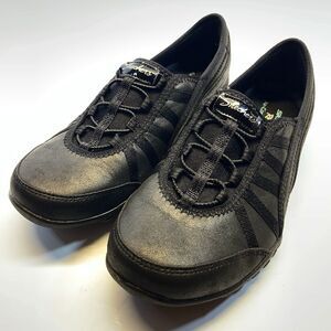 Skechers Relaxed Fit Breathe Easy Adoring Shoes Womens 8 Black Sneakers 23856
